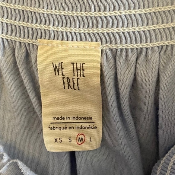 Free People Top We The Free Linen Blue Darling Flutter Sleeve Off Shoulder Sz M - Picture 14 of 16